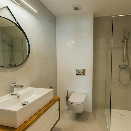Kuznice 13 Apartman *